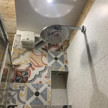 Mari Apartment *